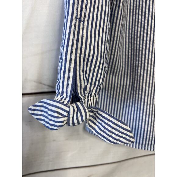 NWT Off Shoulder Vineyard Vines Top Seersucker Size 4 - Picture 2 of 5